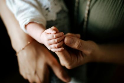 Mães Solo no Brasil: mais de 11 Milhões de Mulheres que Sustentam Famílias Inteiras Sem Apoio